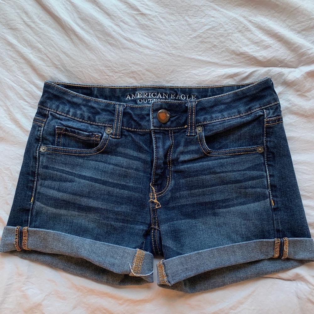 American Eagle 2000s low rise short shorts